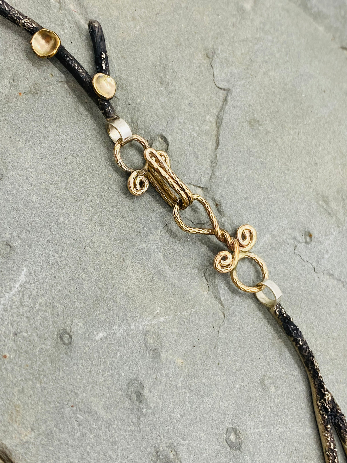 Twig chain necklace in brown zircon.